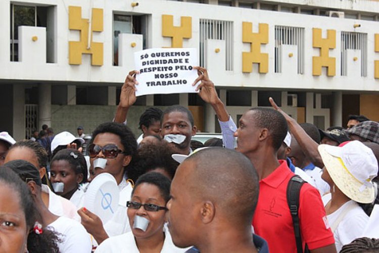 Mozambican doctors again threaten strike