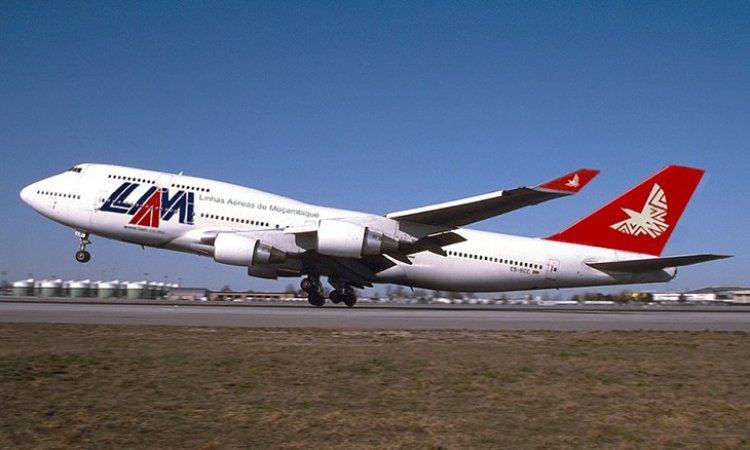 LAM reschedules flight, leaving over 200 passengers bound for Lisbon stranded