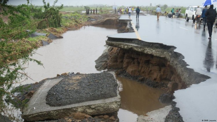 Rainy season: Over 170 roads at risk of flooding across Mozambique