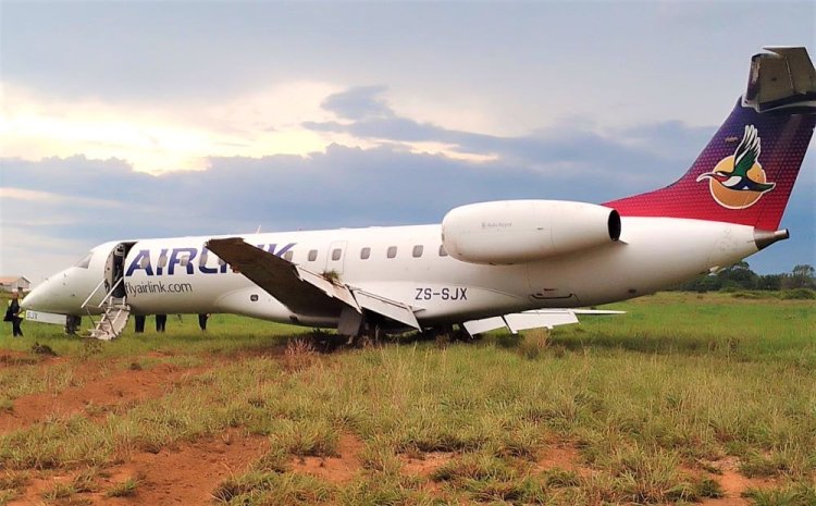 Airlink plane with 32 passengers skids off runway at Pemba Airport